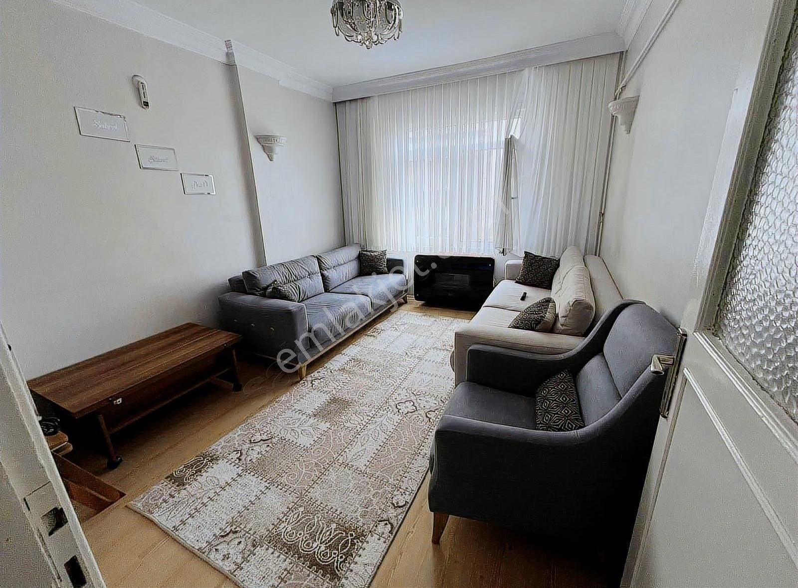 M.akif Te Satılık 2+1 85m'2 3.kat Güney Cephe Daire