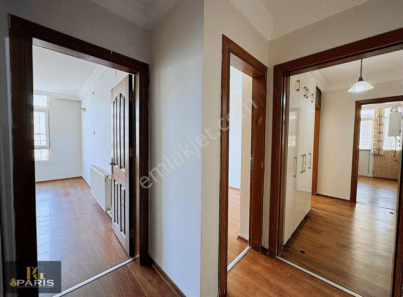 Paris'den Valilik Civarı 3+1 Kiralık Daire