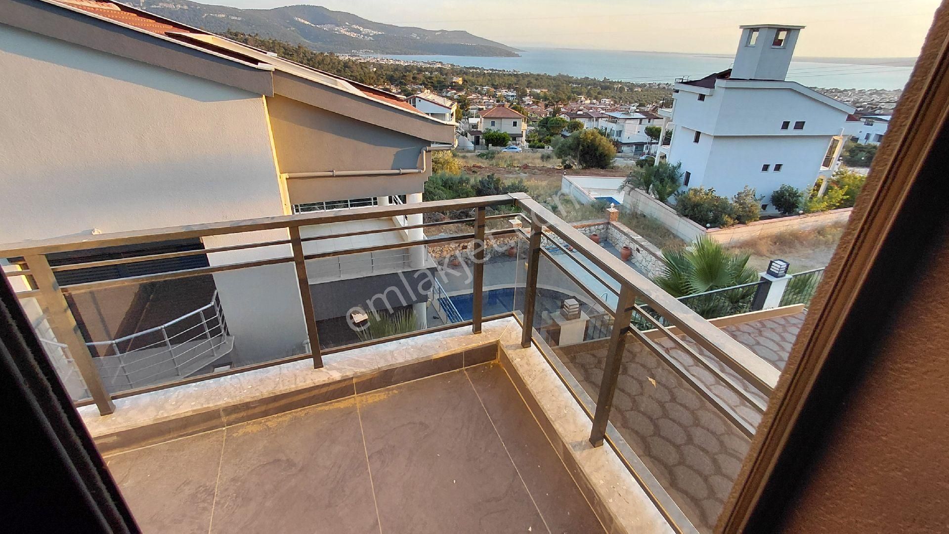 Didim Akbük'te Havuzlu Tam Müstakil Villa - Görsel 14