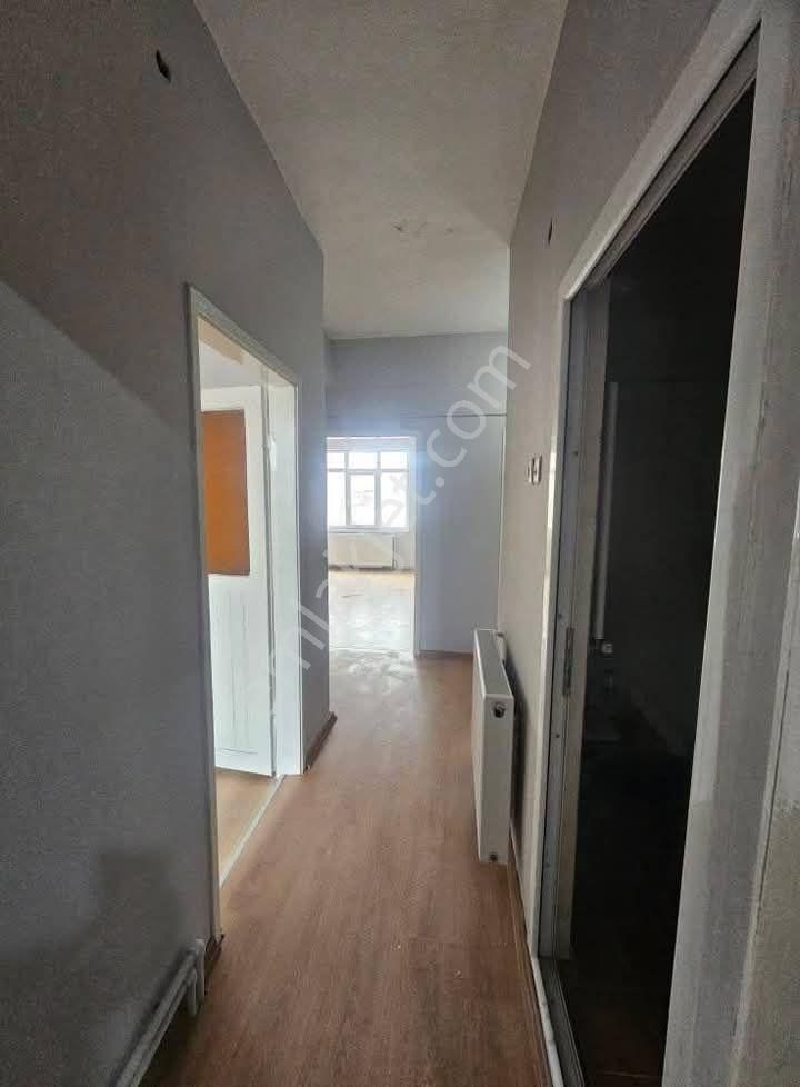 Samsun İlkadım Rasathane Mahallesi'nde Bulvara Yürüme Mesafesinde 2+1 Kiralık Daire