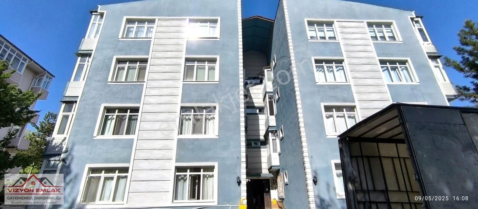 Vizyon Emlak'tan Satılık 2+1 Daire