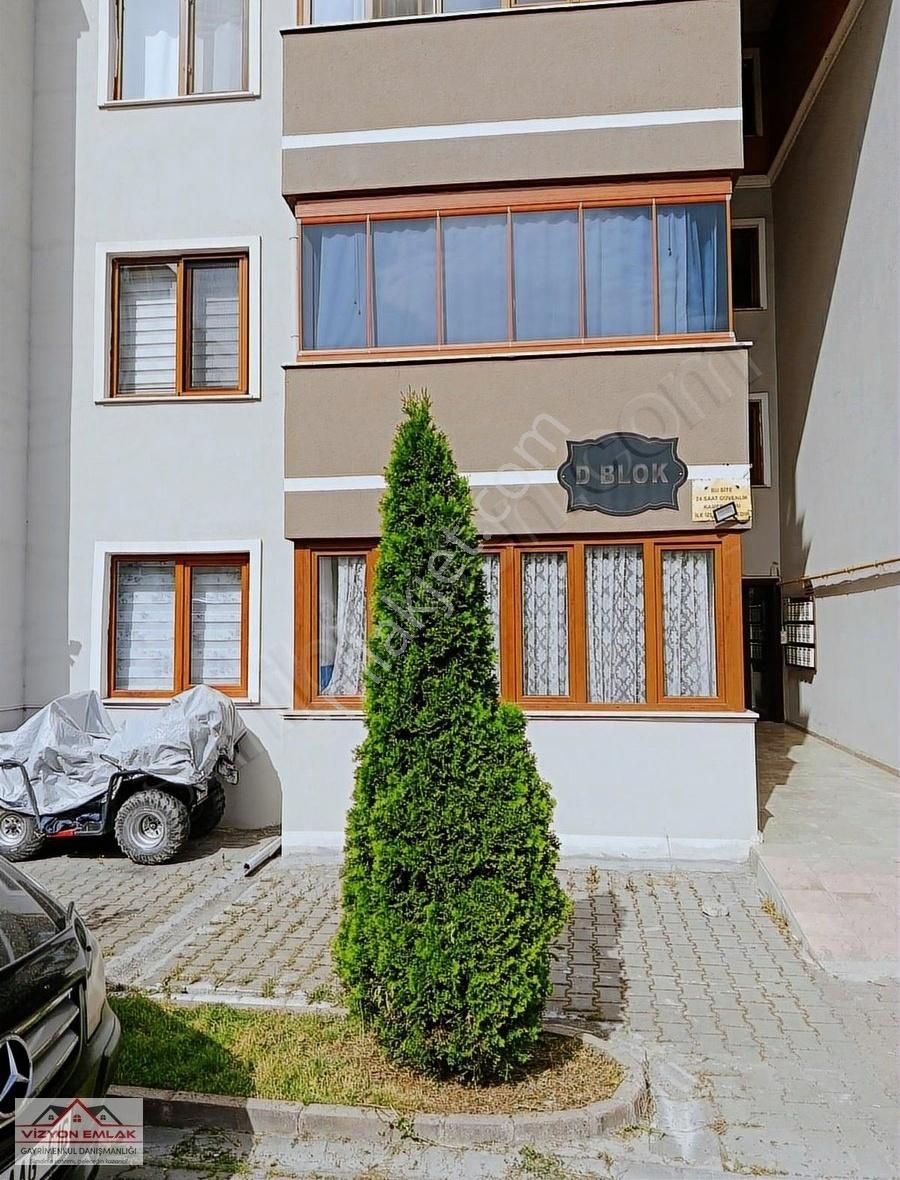 Vizyon Emlak'tan Satılık 3+1 Daire