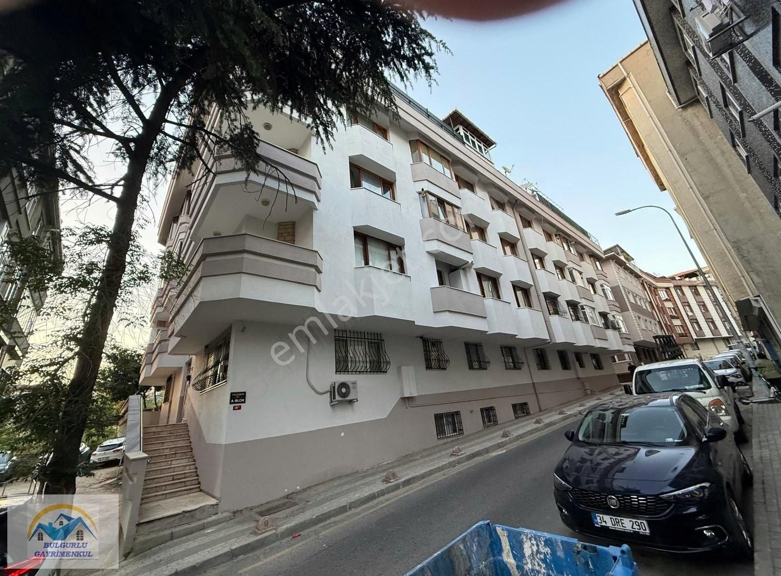 Bulgurlu Gayrimenkulden Metroya Yakın Ferah Daire.