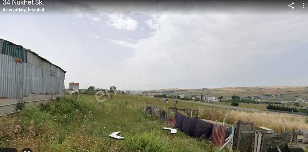 Arnavutköy Taşolukta Satılık Arsa , 188 M2 Merkezde Yolu Var