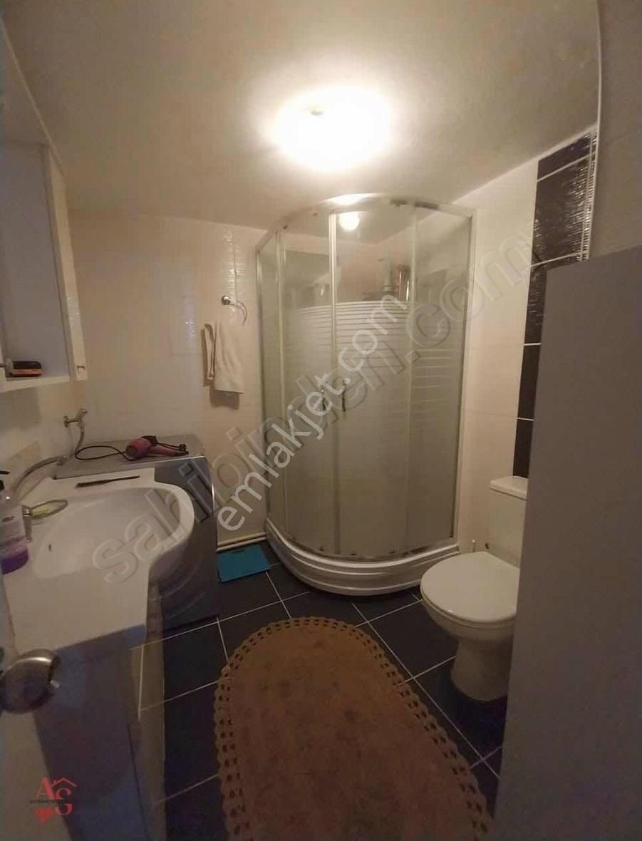 Güzelyalı Ana Caddeye Çok Yakın Full Eşyalarıyla Satılık