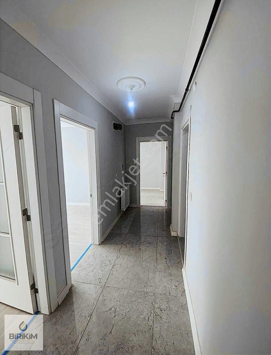 Aşıroğlu Cad Yakını 2+1 Arakat Daire