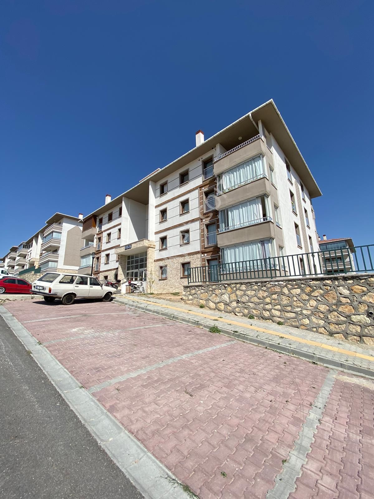 Ardınçlı Toki Kiralık 2+1 Arakat Daire Memur Kiracı Şartı Vardır