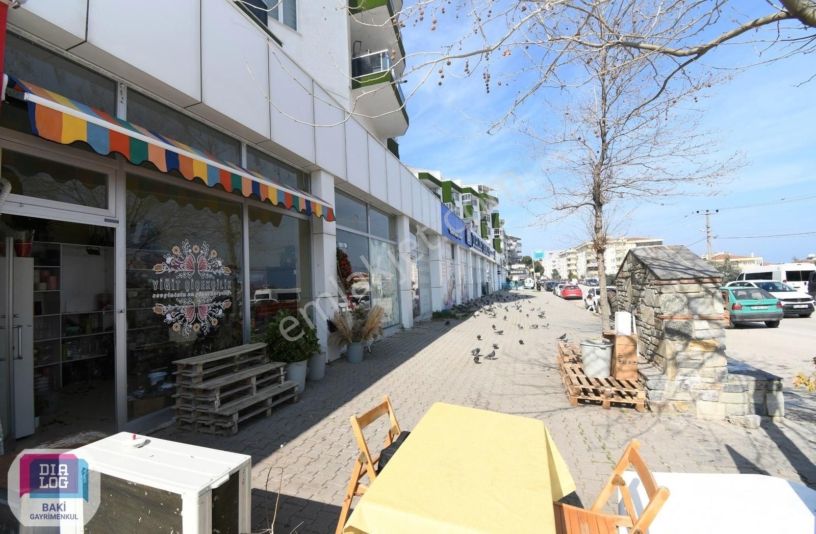 Mudanya'da İşlek Konumda Hazır Müşterili Devren Kiralık Çiçekçi