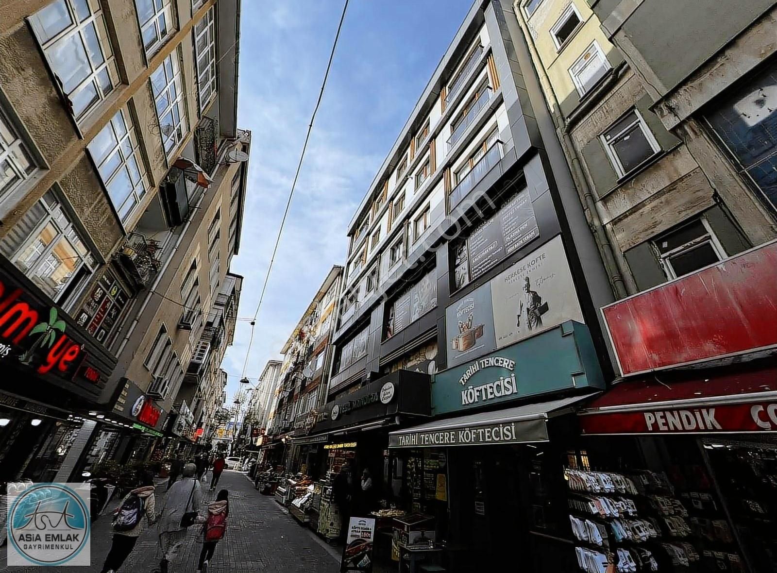 Asia Dan Pendik Çarşı İçinde Yeni Bina Satılık Dubleks 3+1