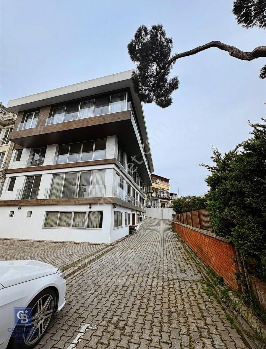 Ulus Ortaköy Arasında Satılık 5+1 Tripleks Boş Daire