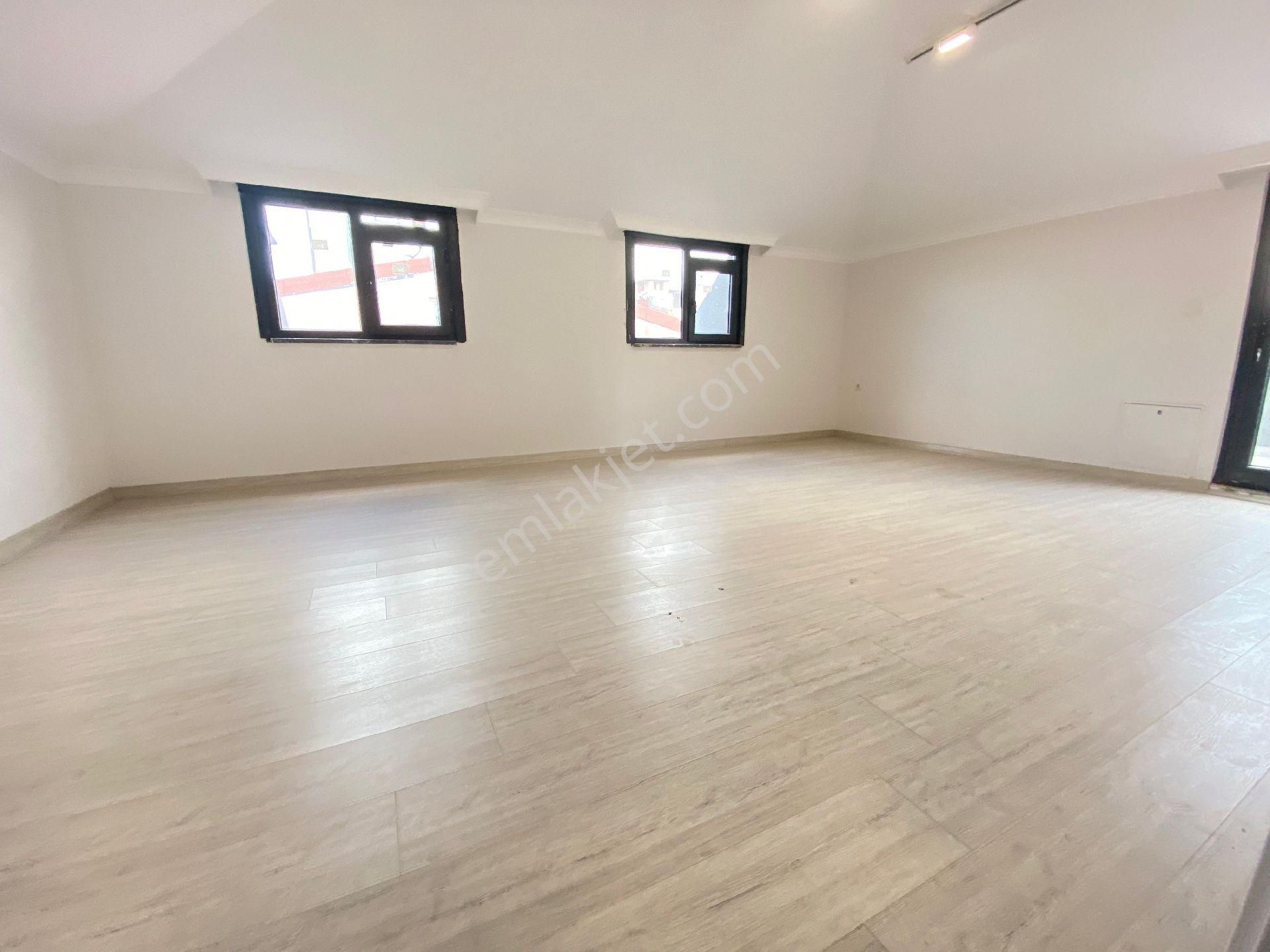 Mimarsinan Mahallesinde 4+1 ,150m2 Çatı Dubleks - Görsel 32