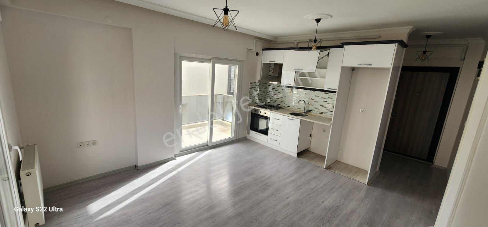 Yeni Foça Kiralık 2+1 Daire