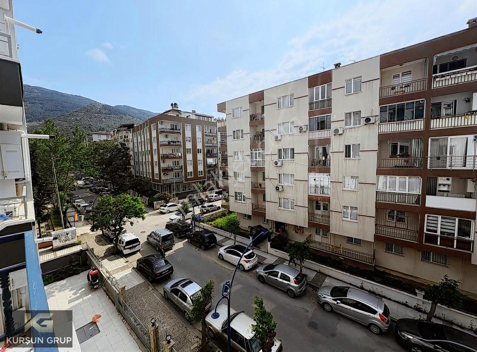 Çakra Parkı Yakını 3+1 18-19 Yıllık Binada Boş Asansörlü Arakat