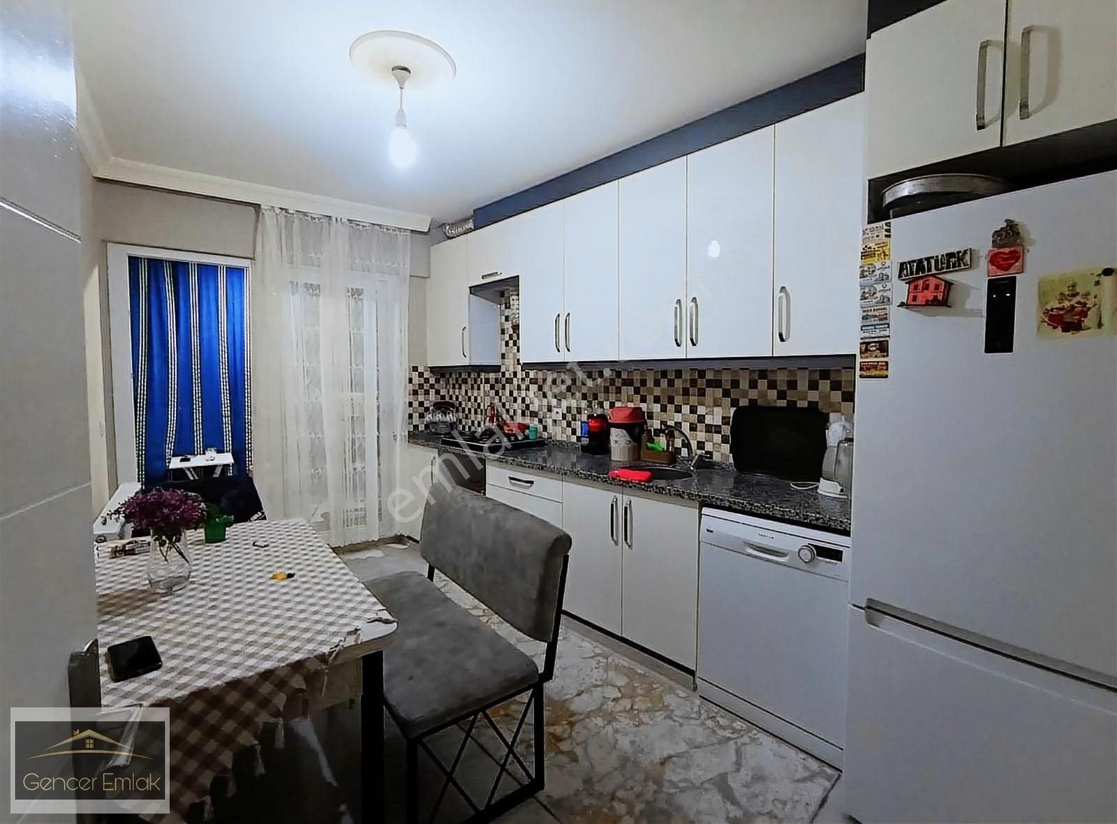 Manisa Salihli Keli Mh De 2+1 Otoparklı Daire