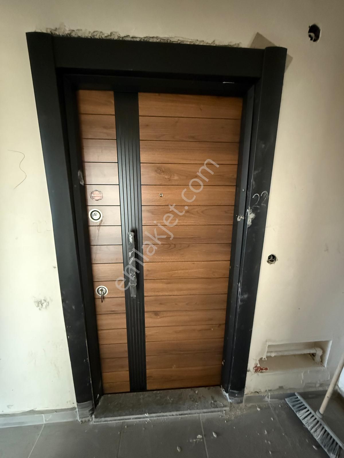 Düzce Merkez Aziziye Mh.'de Yeni Binada Satılık 1+1 Daire - Görsel 8