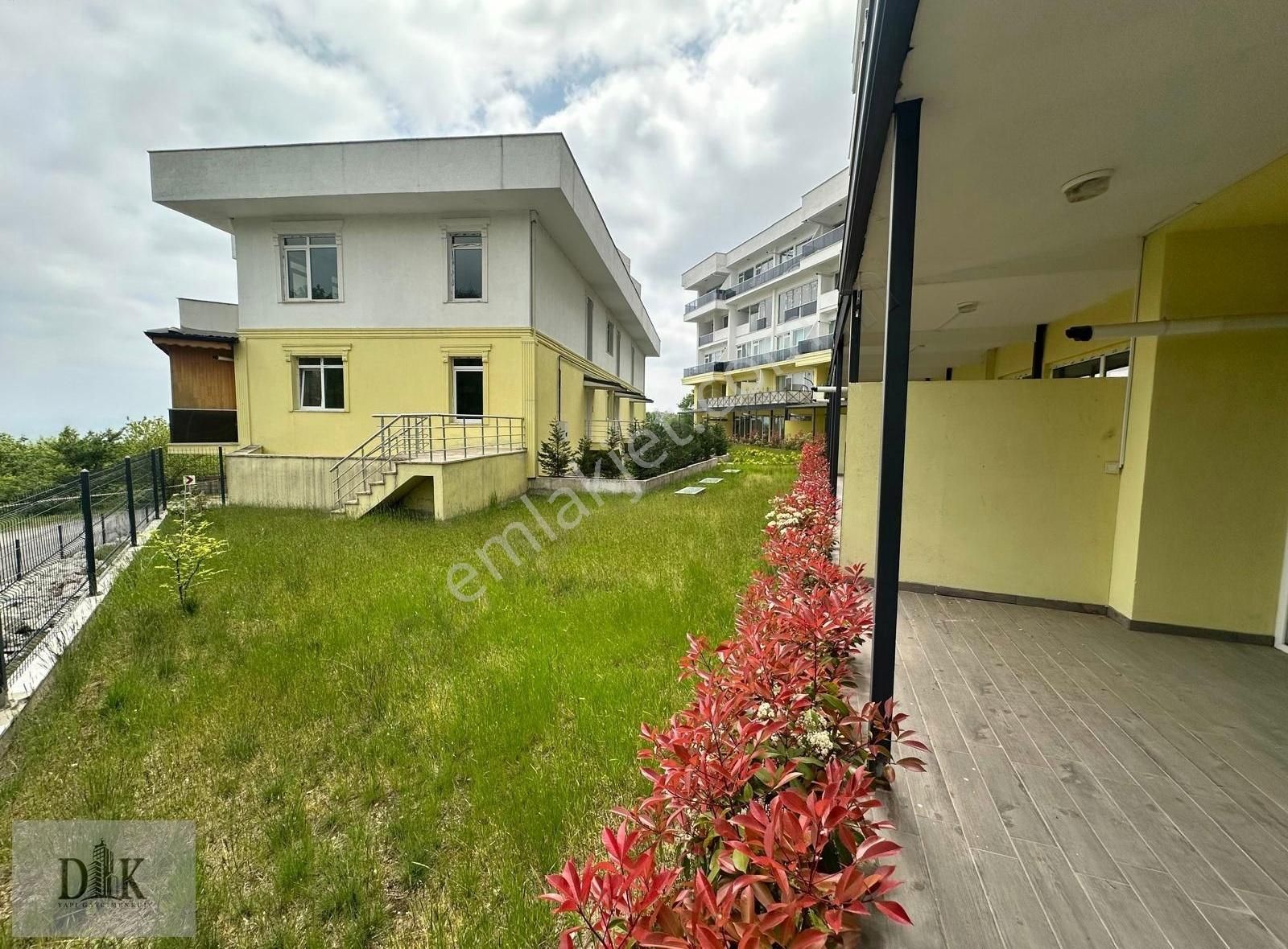Korucukta Doğanın Kalbinde Şehir Manzaralı 3+1 Kiralık Daireler