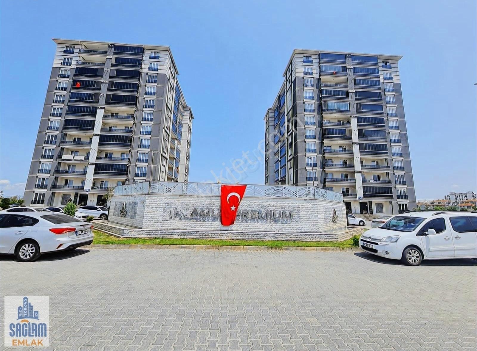 Sağlam Emlaktan Ihlamurkent Premiumda Satılık 4+1lüks Daire