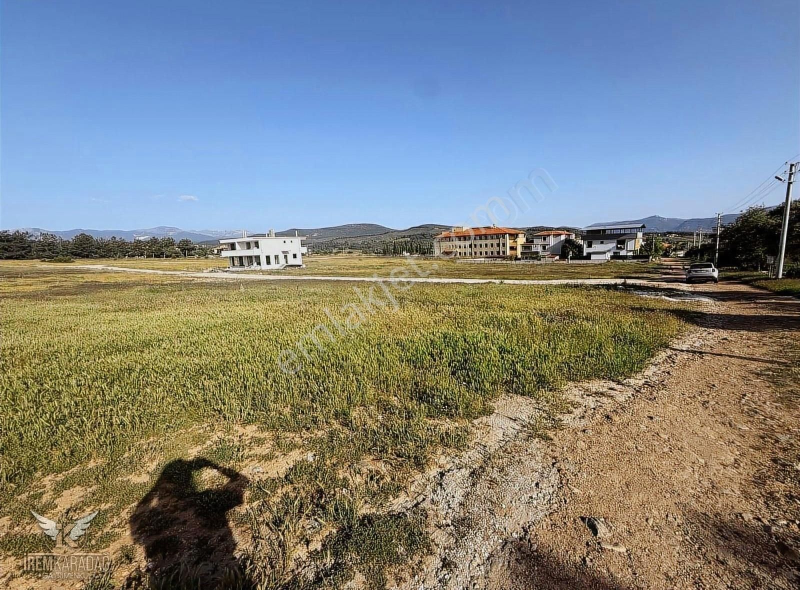 Yatağan Hacıyakası Mevkii 376 M2 Satılık Arsa