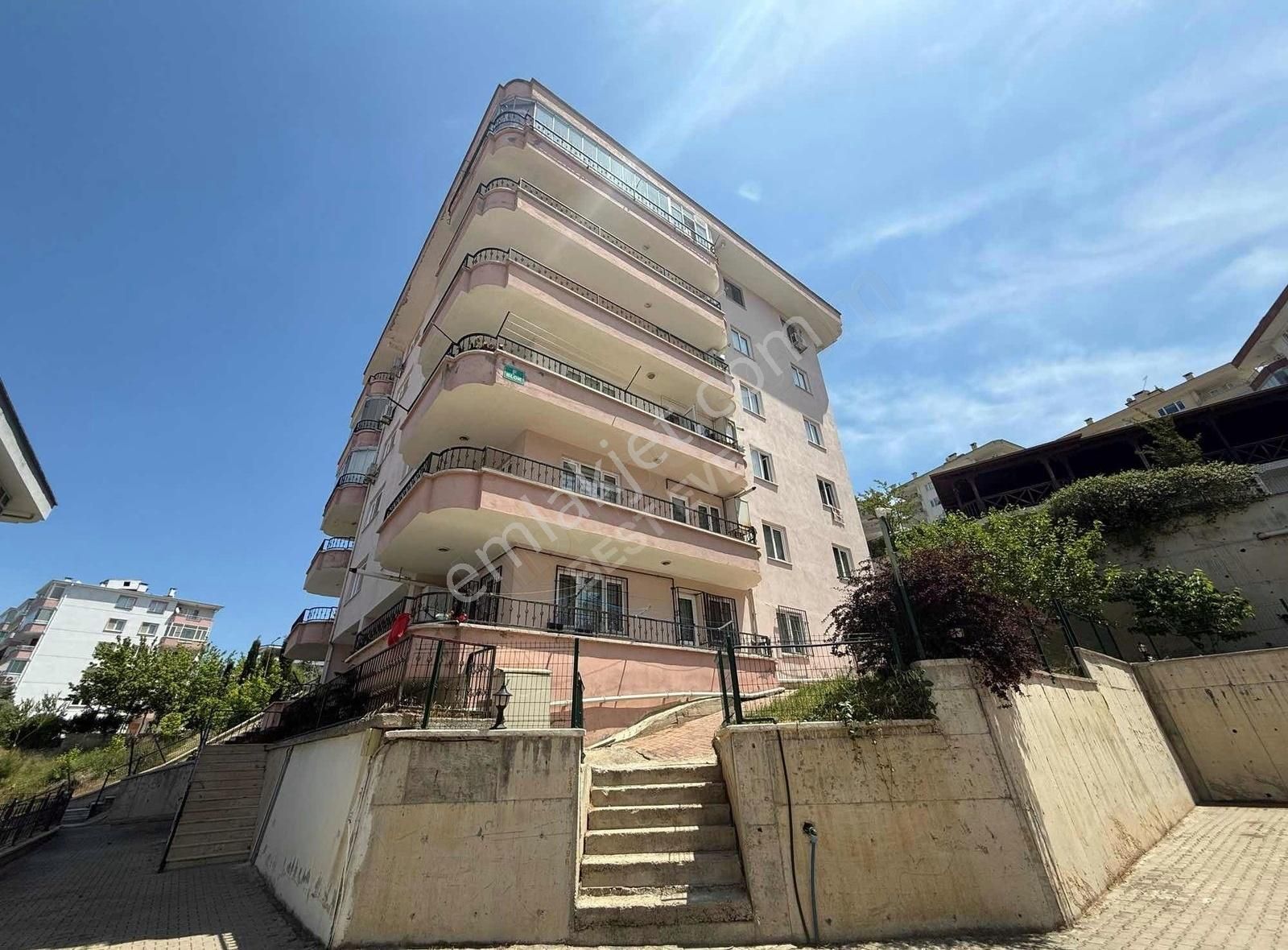 Best Ever'dan Mudanya'da Satılık 3+1 Arakat Daire