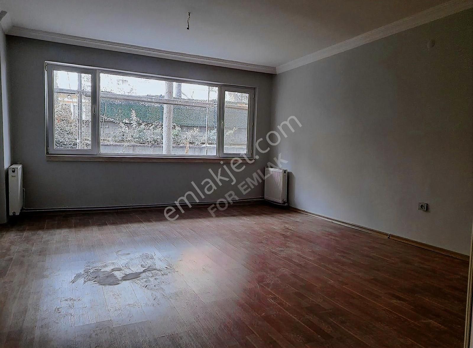 For'dan Meneviş'te 3+1 Yapılı Boş Bahçekatı 120m2