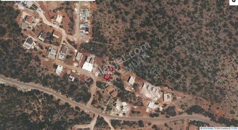 Acilen Kaş Göksekide Mustakil Villa Parseli