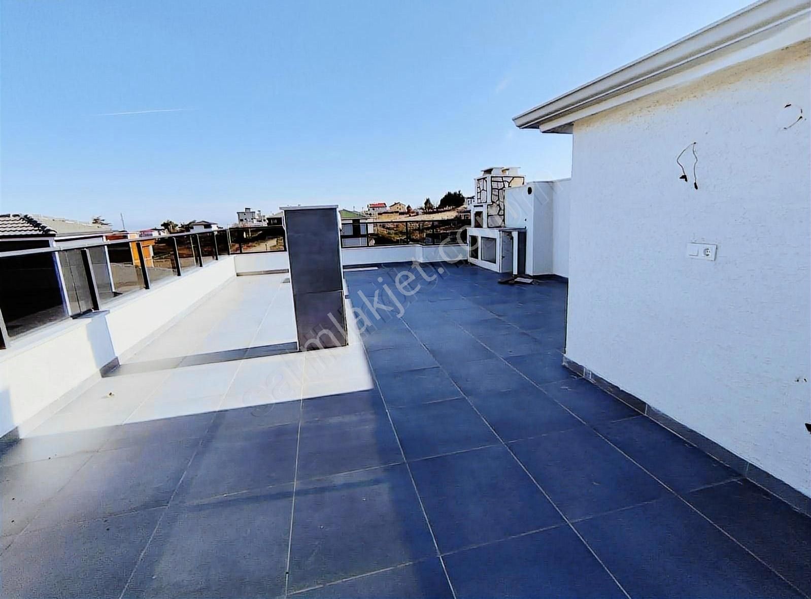 Çorlu Yenice Mahallesinde Villa