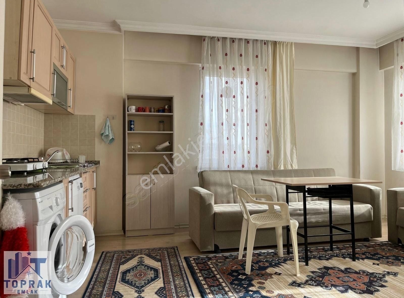 Toprak Emlak'tan Yunus Emre Devlet Hastanesi Yakını Kiralık 2+1