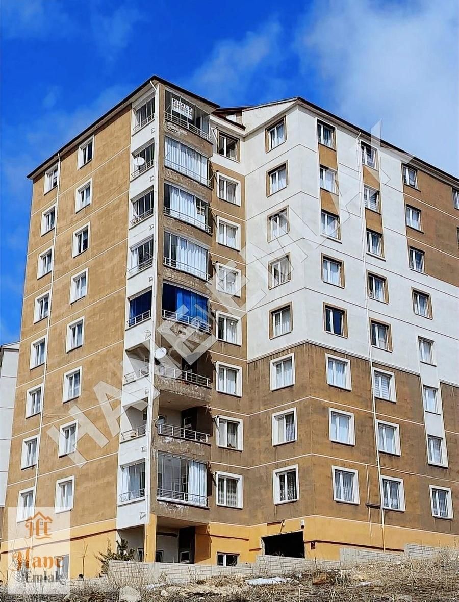 Hane Emlak'tan Üniversite Yolu Üzerinde 3+1 Satılık Daire