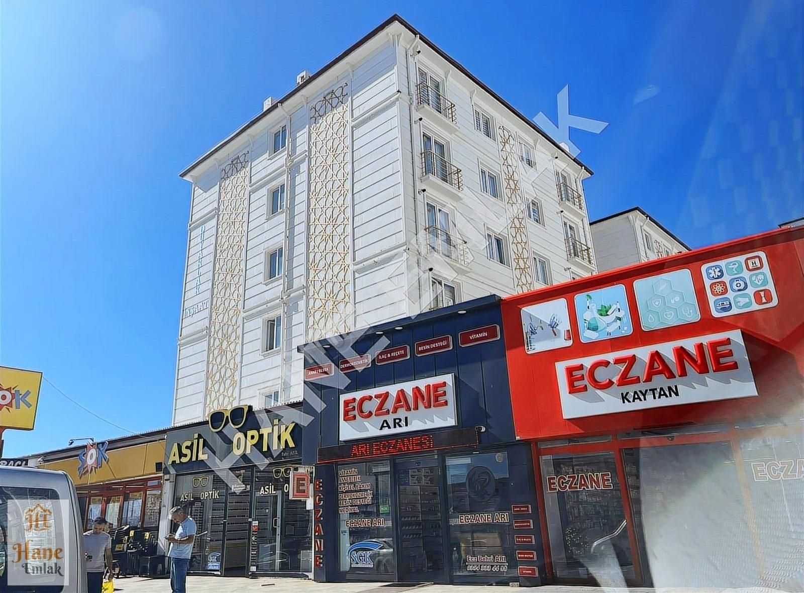Hane Emlak'tan Şehir Hastanesi Karşısında Kiralık Daire
