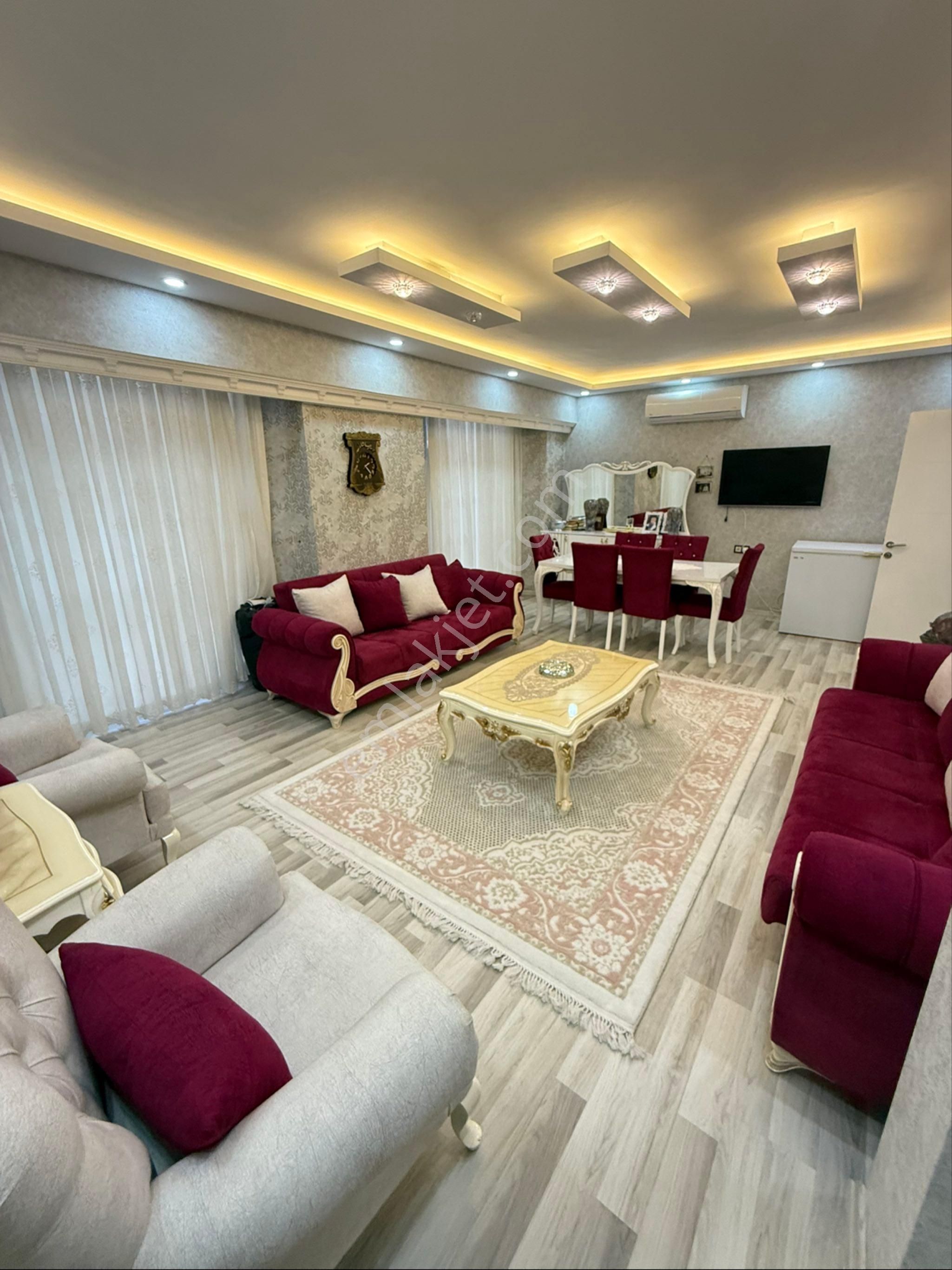 Jettir Emlak’tan Karaköprü 35 M De Satılık 4+1 Daire Ful+ful