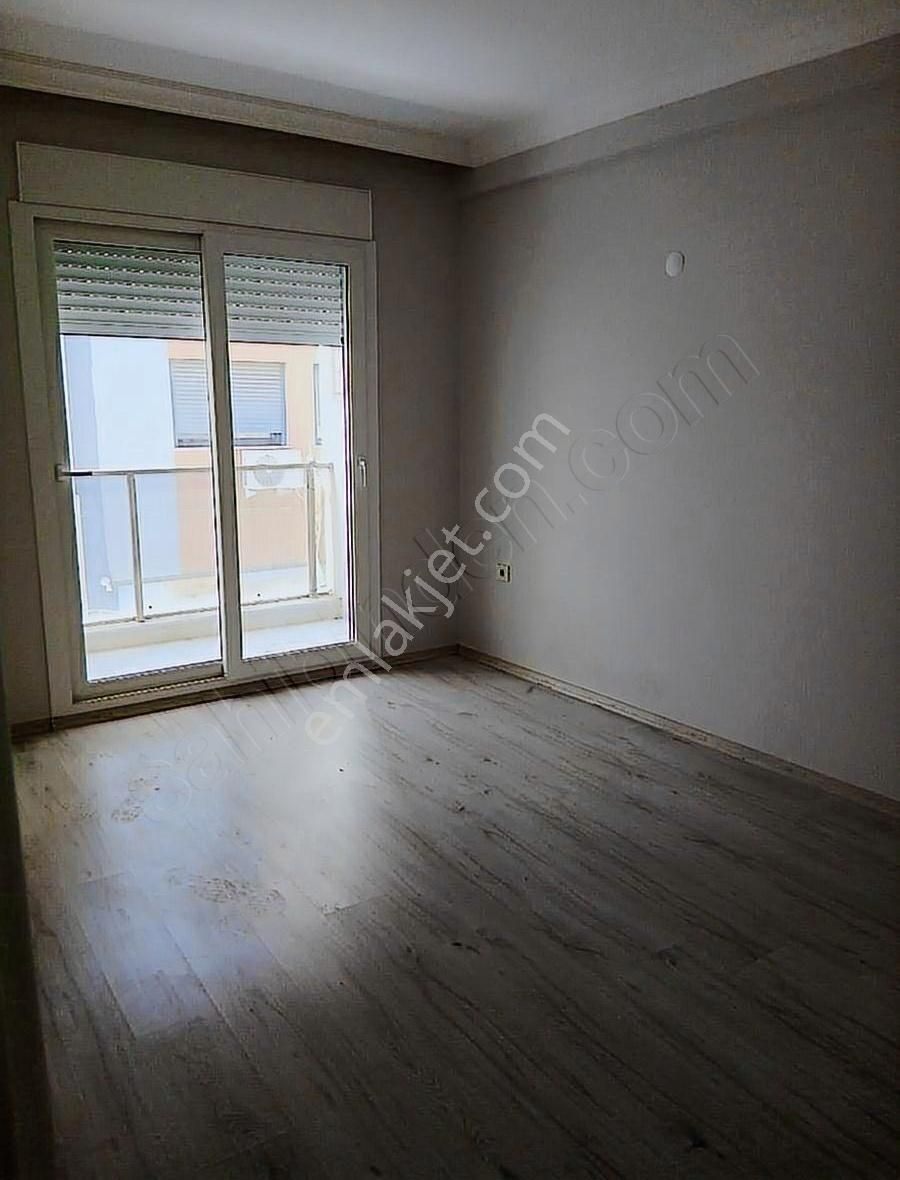 Bahçelievler De Yeni Binada Asansörlü Metroya 5dakika Necla Dan - Görsel 4