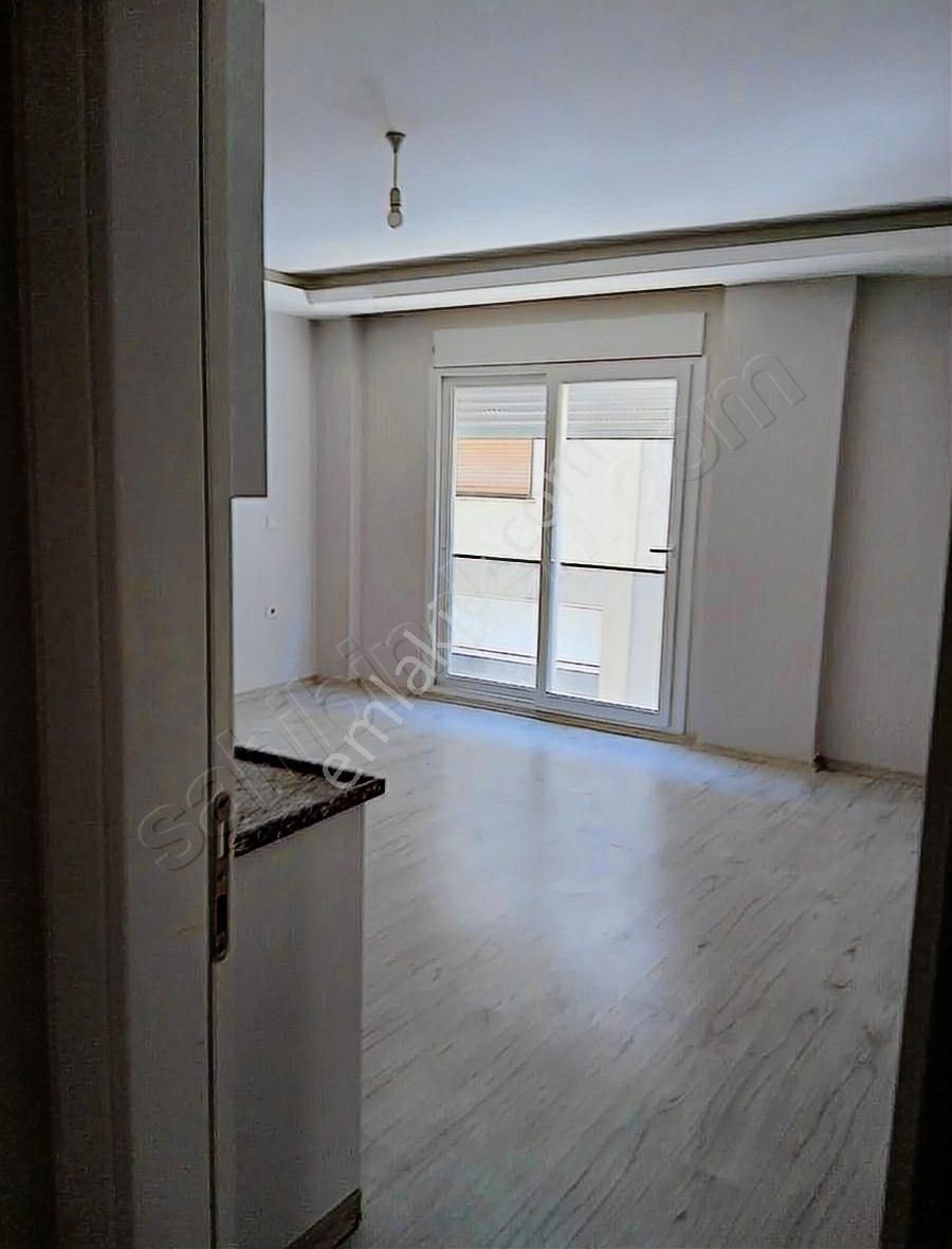 Bahçelievler De Yeni Binada Asansörlü Metroya 5dakika Necla Dan - Görsel 17