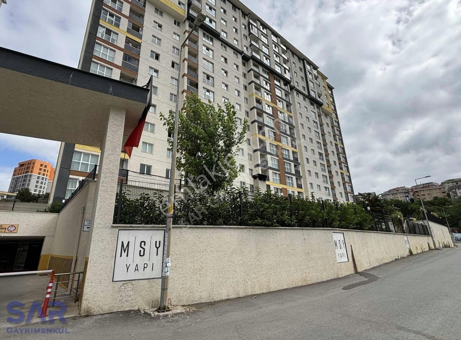 Manzara Kartal Sitesinde Deniz Manzaralı Geniş 3+1 Daire !
