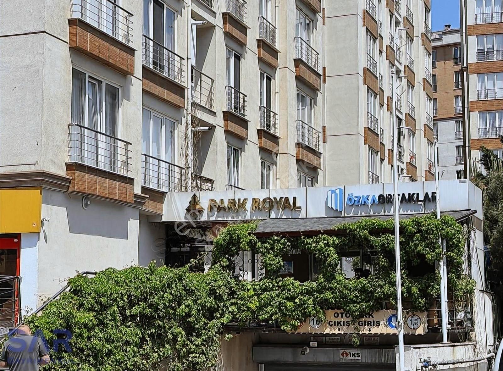 Metro Durağına Komşu Kiralık 1+1 Daire !