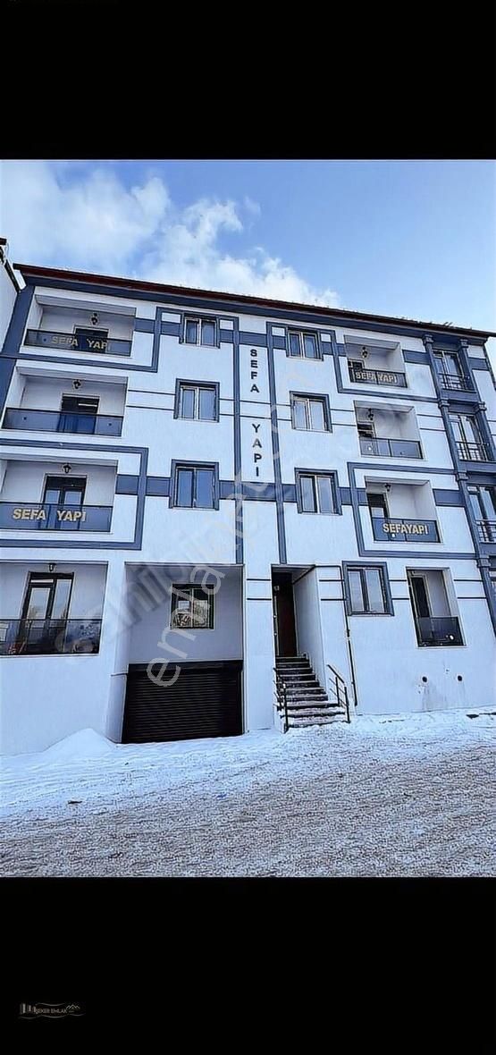 Şeker Emlaktan Satılık 2+1 Daire