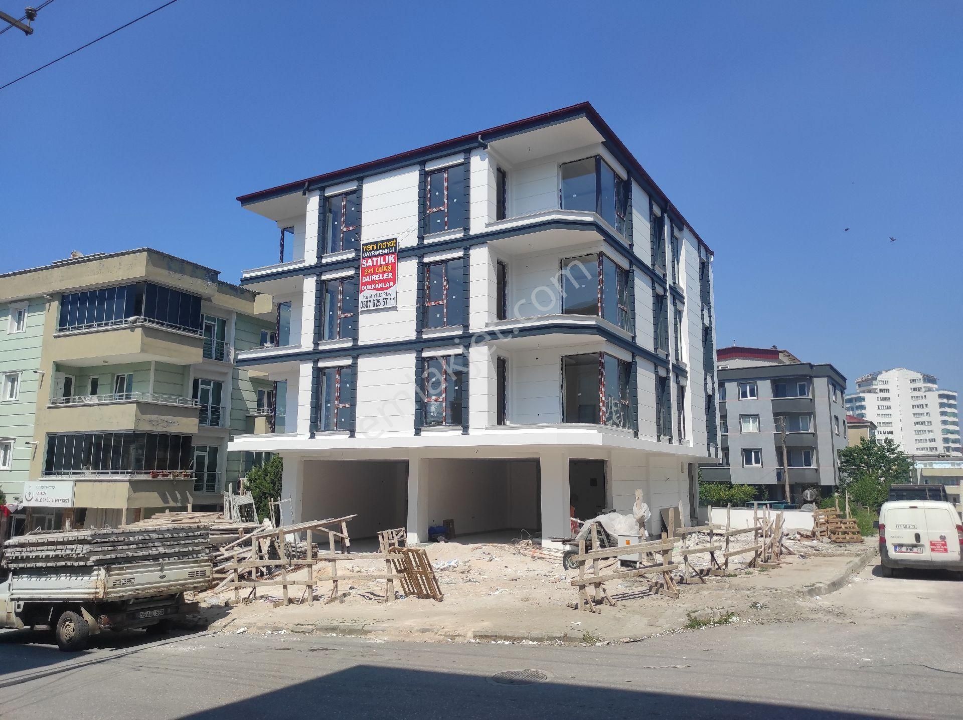 Hasköy'de Cengiz Topel Caddesine Üzerinde 2+1 90 M² Geniş Satılık Daireler