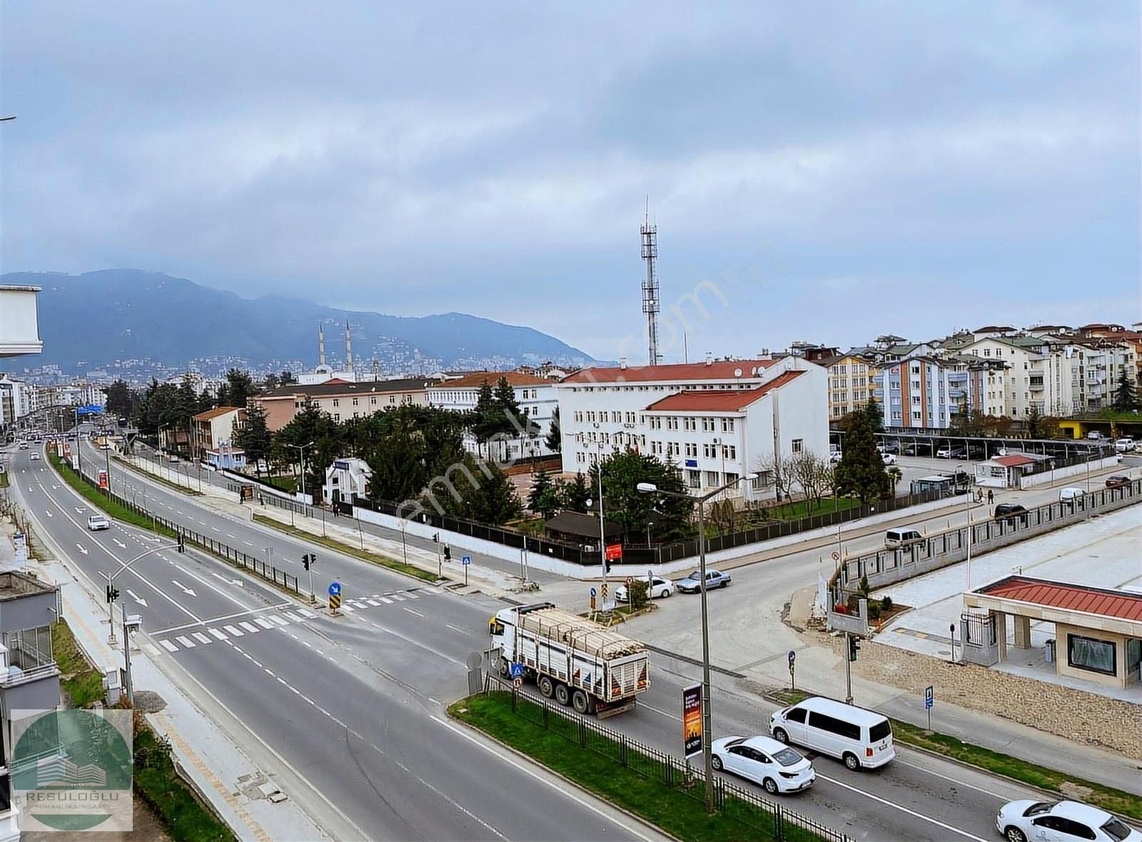 Resuloğlu Emlaktan Karşıyaka Mahallesinde Dubleks Kiralık Daire