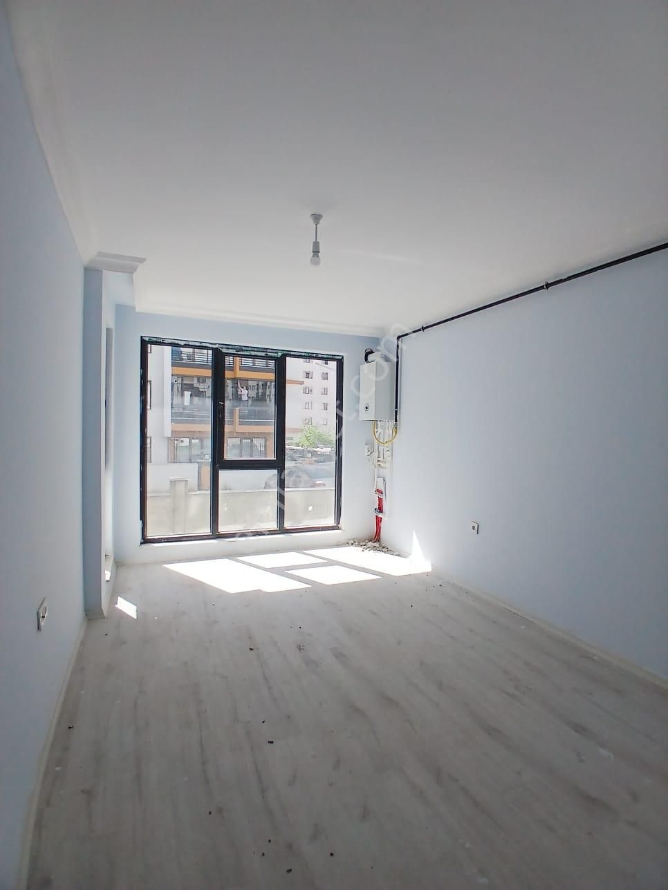 Ydn'den Akdamar Hastanesine Yakın Kiralık 1+1 Daire