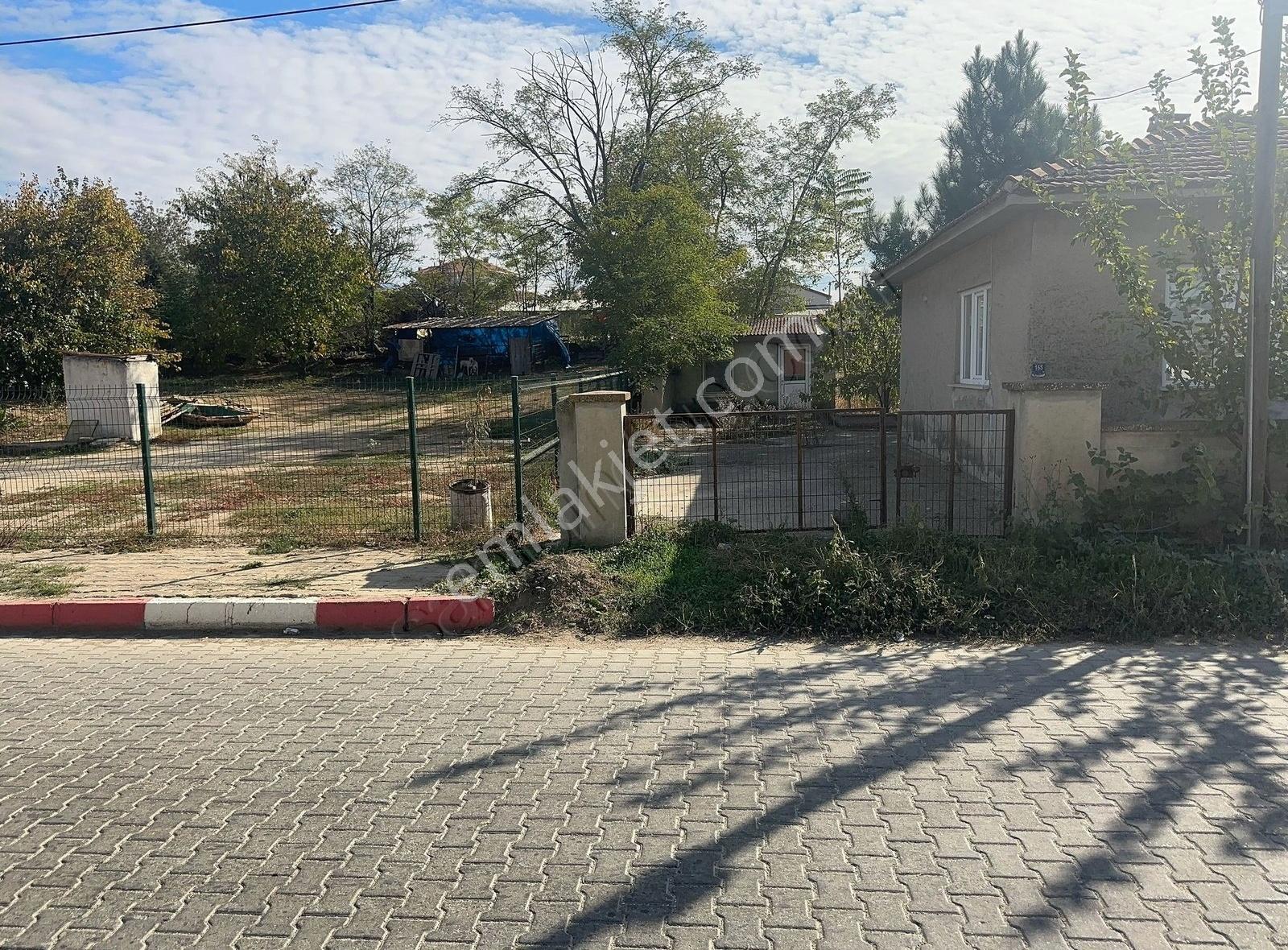Büyükmandıra'da Cadde Üzeri Satılık Daire Ve Arsa!!! - Görsel 19