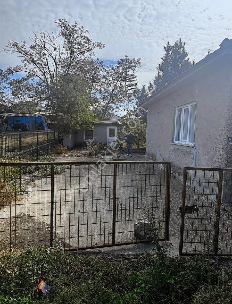 Büyükmandıra'da Cadde Üzeri Satılık Daire Ve Arsa!!! - Görsel 10