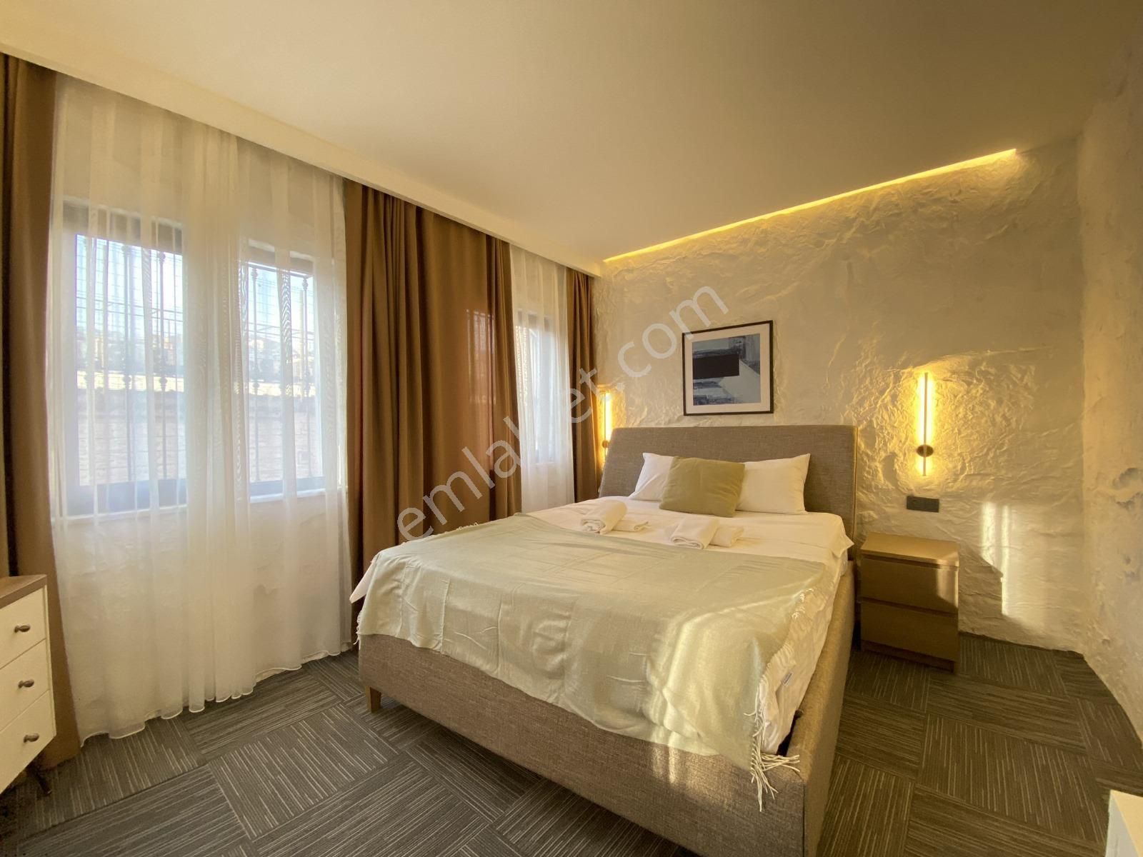 İstanbul Beyoğlu Bülbül'de Satılık Lüks Bina - Görsel 20