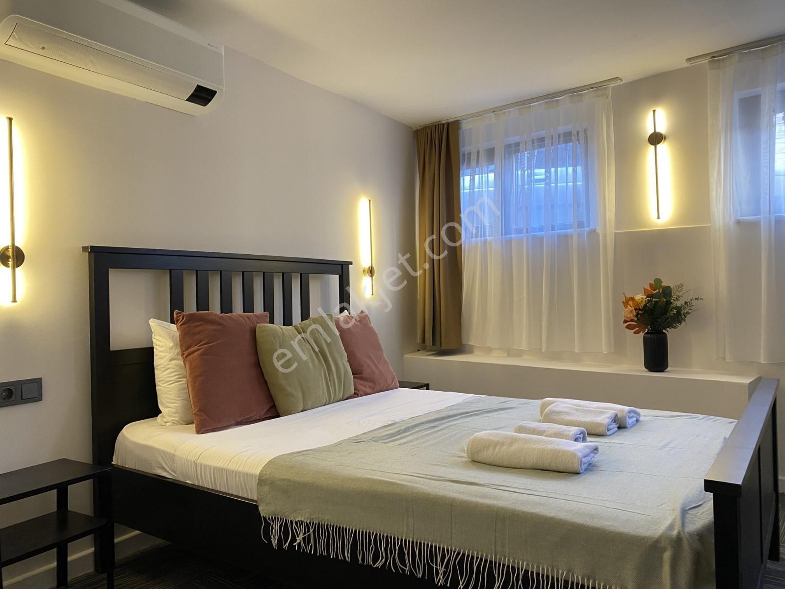 İstanbul Beyoğlu Bülbül'de Satılık Lüks Bina - Görsel 12