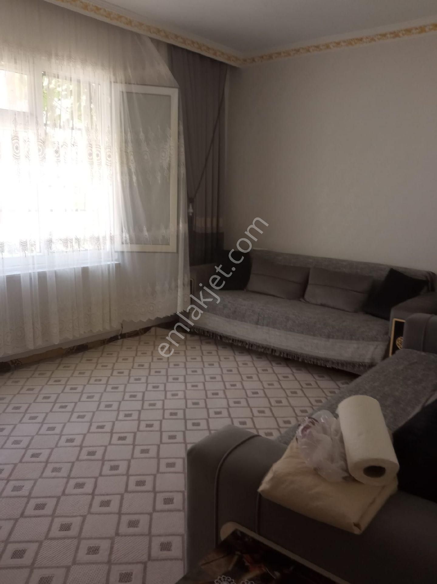 Mevlana Mahlesinde Satılık Uygun Müstakil - Görsel 3