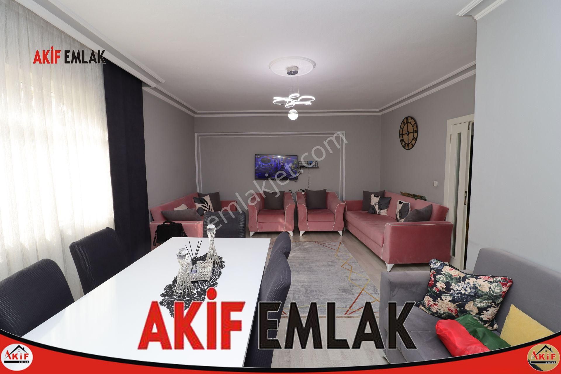 Akif'ten Sincan Ertuğrulgazi'de Cadde Üzeri Tapu Müd.yakını Site İçi Yapılı 3+1 Daire