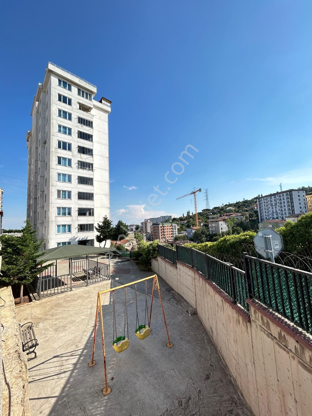 Fırsat Pendik'te Kullanışlı Ferah 3+1 Satılık Daire