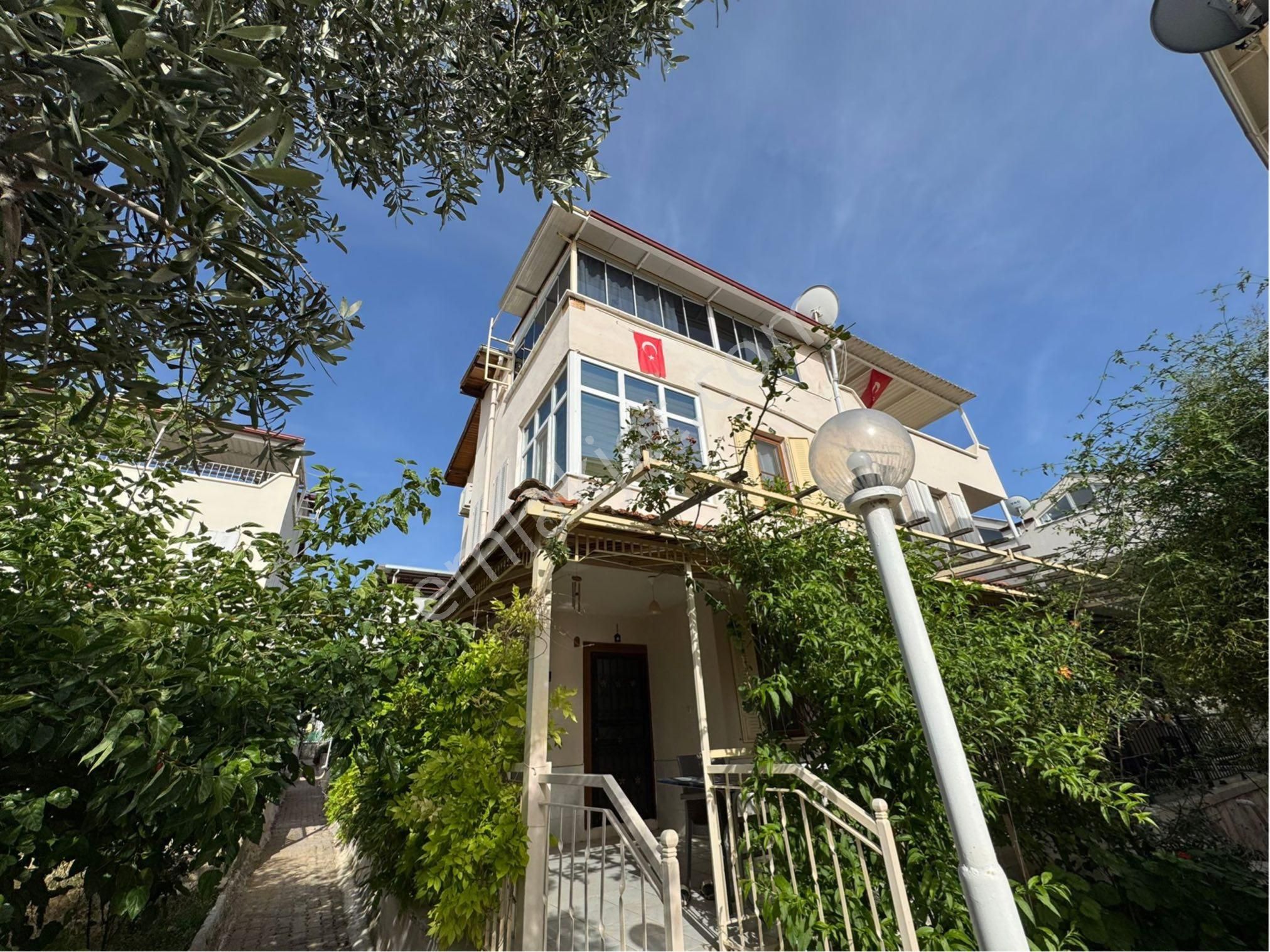 Didim Akbükte Satılık 4+2 Satılık Yazlık