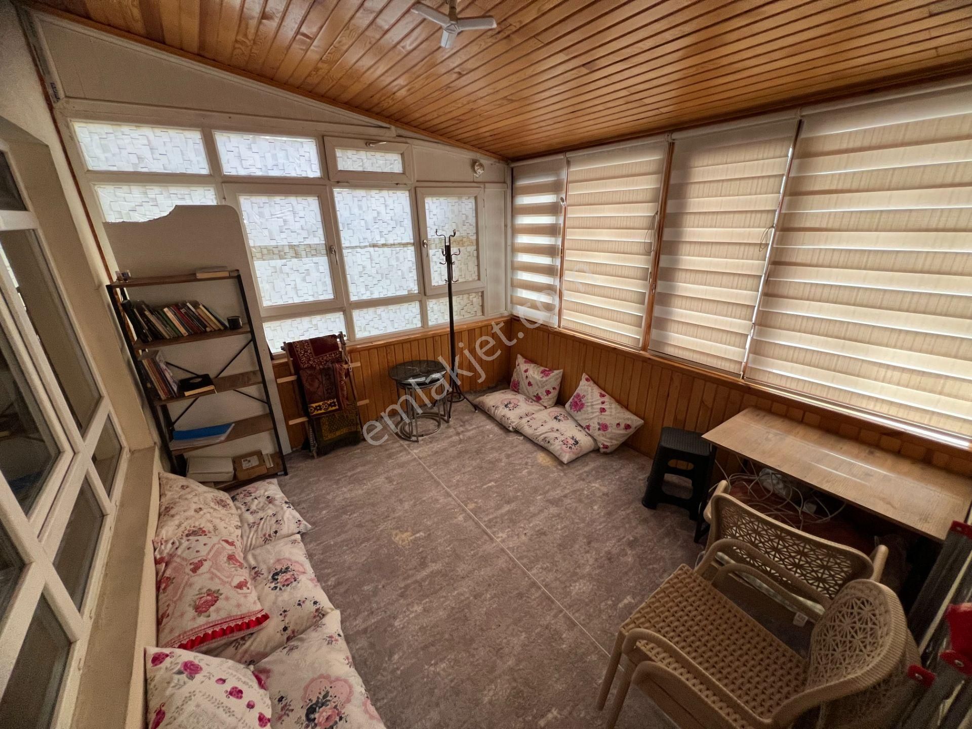 Cihandan Demetevler De Metro Yakını Teras Balkonlu 3+1 Daaire - Görsel 29