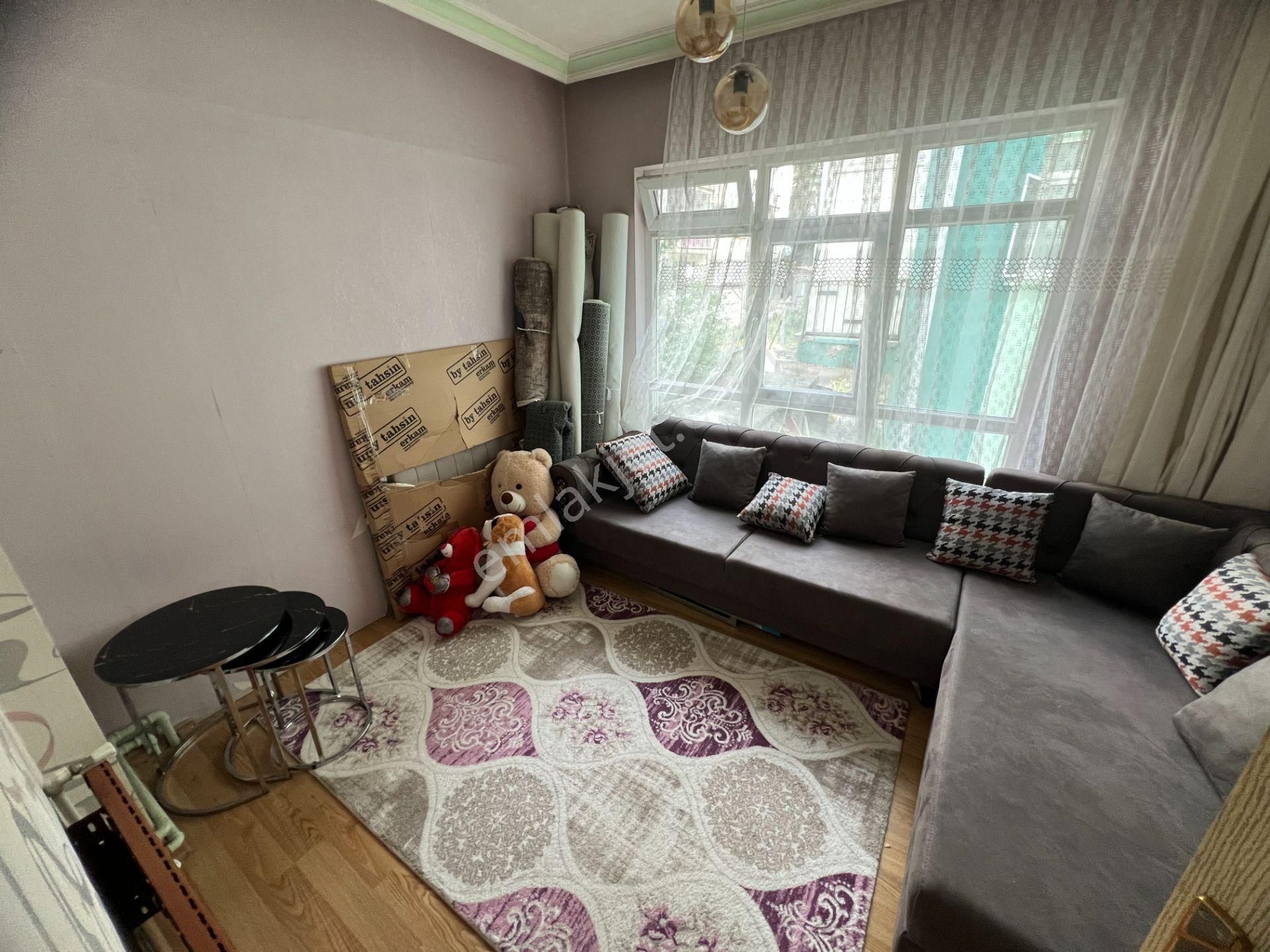 Cihandan Demetevler De Metro Yakını Teras Balkonlu 3+1 Daaire - Görsel 18