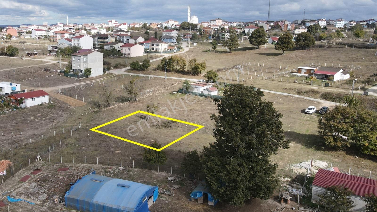 Büyükyoncalı'da Mahalle İçinde Satılık İmarlı İfrazlı Arsa