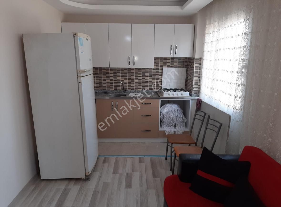 Adana Sarıçam Gültepe 1+1 Eşyalı Bulvara Yakın Merkez Canlı Lokasyonda Kiralık !! Açıklama Oku!!